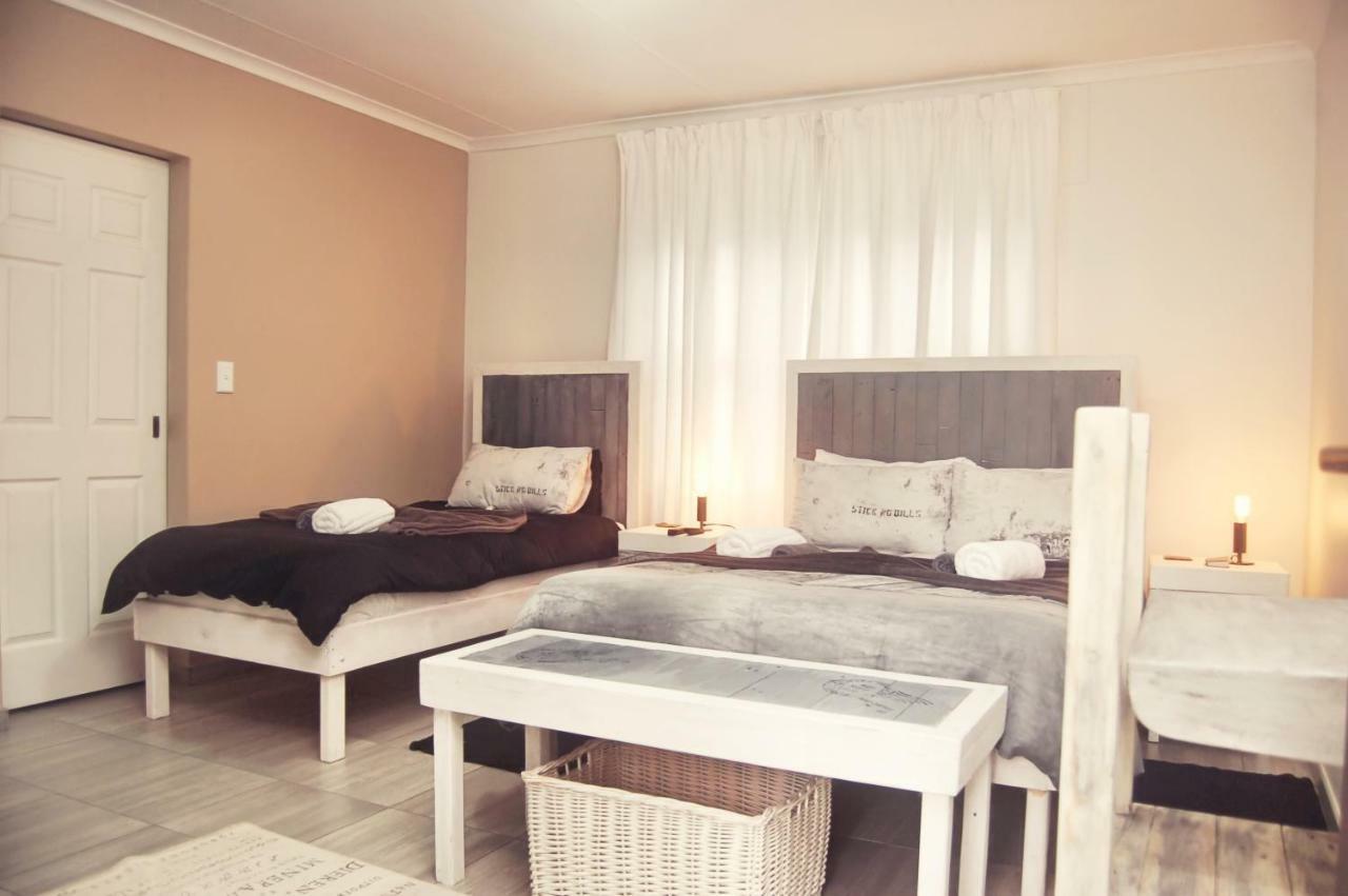 La Casetta Bed & Breakfast Swakopmund Exterior photo